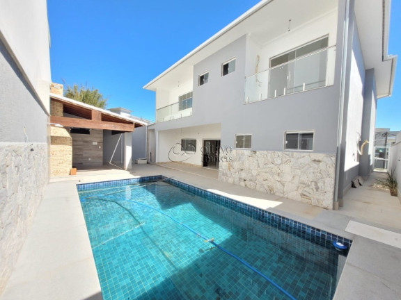 Imagem Casa com 4 Quartos à Venda, em Lagoa - Macaé Imagem Casa com 4 Quartos à Venda, em Lagoa - Macaé