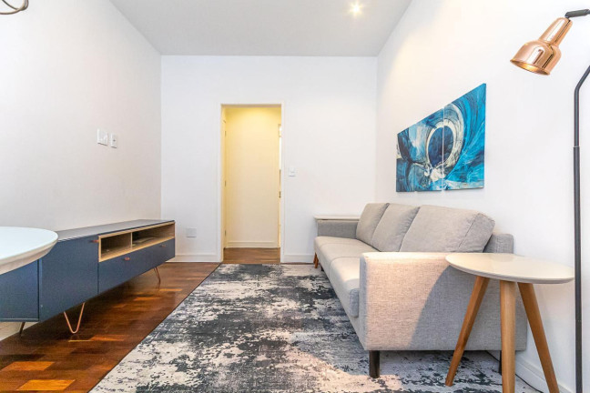 Imagem Apartamento com 1 Quarto à Venda, 80 m² em Copacabana - Rio De Janeiro Imagem Apartamento com 1 Quarto à Venda, 80 m² em Copacabana - Rio De Janeiro