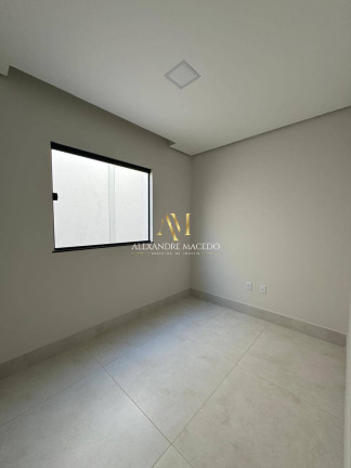 Imagem Casa com 3 Quartos à Venda, 130 m² em Vila Campos - Montes Claros Imagem Casa com 3 Quartos à Venda, 130 m² em Vila Campos - Montes Claros