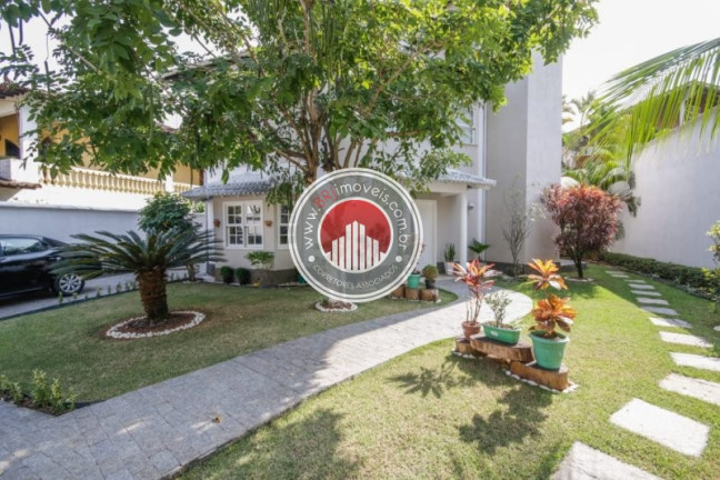 Imagem Casa com 4 Quartos à Venda, 750 m² em Barra Da Tijuca - Rio De Janeiro Imagem Casa com 4 Quartos à Venda, 750 m² em Barra Da Tijuca - Rio De Janeiro