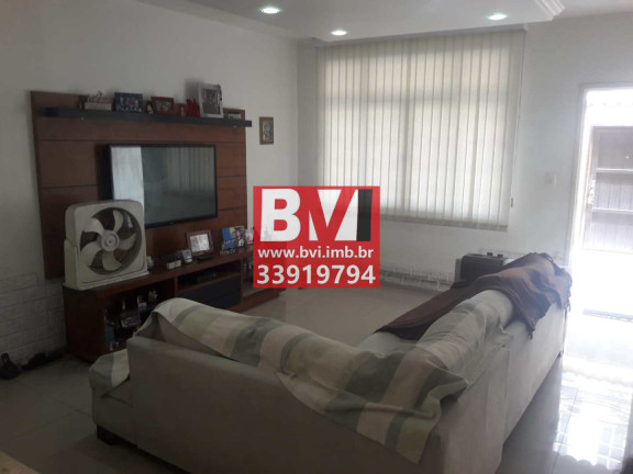 Imagem Casa com 3 Quartos à Venda, 130 m² em Vila Da Penha - Rio De Janeiro Imagem Casa com 3 Quartos à Venda, 130 m² em Vila Da Penha - Rio De Janeiro