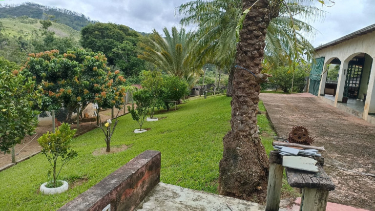 Chácara com 6 Quartos à Venda, 550 m² em Centro - Paraibuna