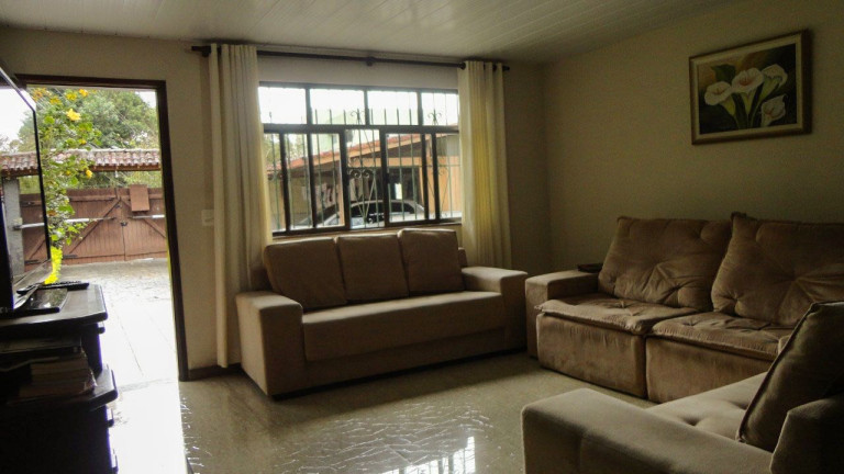 Imagem Casa com 4 Quartos à Venda, 350 m² em Várzea - Teresópolis Imagem Casa com 4 Quartos à Venda, 350 m² em Várzea - Teresópolis