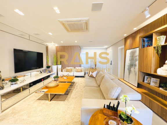 Apartamento com 4 Quartos à Venda, 250 m² em Atiradores - Joinville
