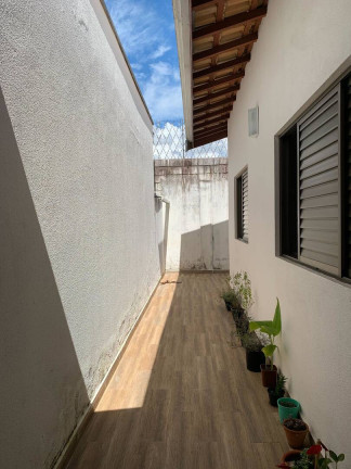 Imagem Casa com 3 Quartos à Venda, 135 m² em Barreiro - Taubaté Imagem Casa com 3 Quartos à Venda, 135 m² em Barreiro - Taubaté