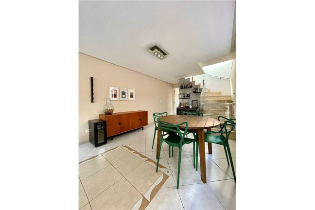 Imagem Casa com 3 Quartos à Venda, 151 m² em Vila Mariana - São Paulo Imagem Casa com 3 Quartos à Venda, 151 m² em Vila Mariana - São Paulo