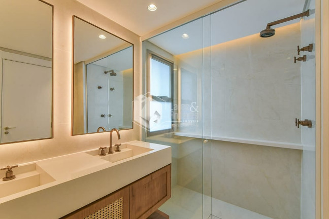 Imagem Apartamento com 3 Quartos à Venda, 149 m² em Moema - São Paulo Imagem Apartamento com 3 Quartos à Venda, 149 m² em Moema - São Paulo