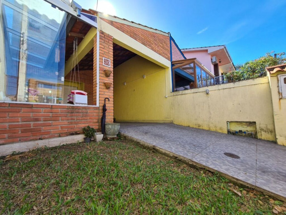 Imagem Casa com 2 Quartos à Venda, 95 m² em Hípica - Porto Alegre Imagem Casa com 2 Quartos à Venda, 95 m² em Hípica - Porto Alegre