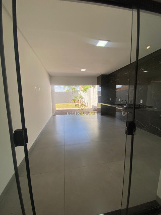 Imagem Casa com 3 Quartos à Venda, 153 m² em Setor Barra Da Tijuca - Goiânia Imagem Casa com 3 Quartos à Venda, 153 m² em Setor Barra Da Tijuca - Goiânia