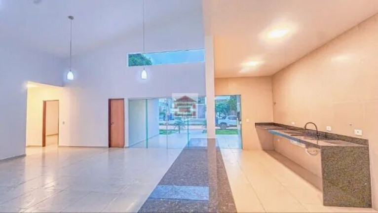 Imagem Casa com 3 Quartos à Venda, 185 m² Imagem Casa com 3 Quartos à Venda, 185 m²