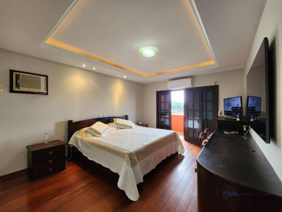 Imagem Casa com 5 Quartos à Venda, 640 m² em Velha - Blumenau Imagem Casa com 5 Quartos à Venda, 640 m² em Velha - Blumenau