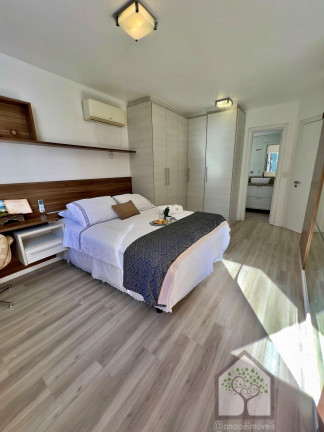 Imagem Apartamento com 4 Quartos à Venda, 151 m² em Centro - Florianópolis Imagem Apartamento com 4 Quartos à Venda, 151 m² em Centro - Florianópolis