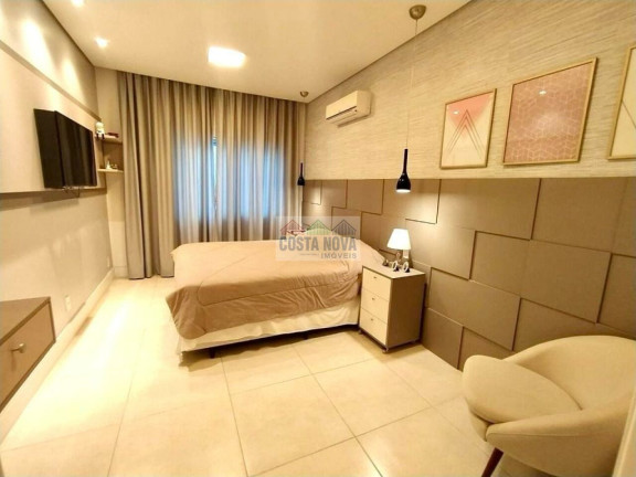 Imagem Apartamento com 4 Quartos à Venda, 233 m² Imagem Apartamento com 4 Quartos à Venda, 233 m²