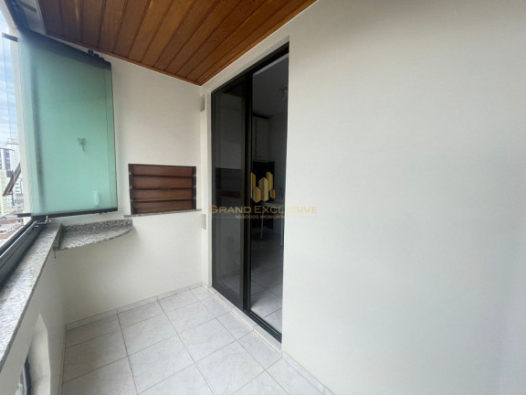 Imagem Apartamento com 2 Quartos à Venda, 70 m² em Centro - Balneário Camboriú