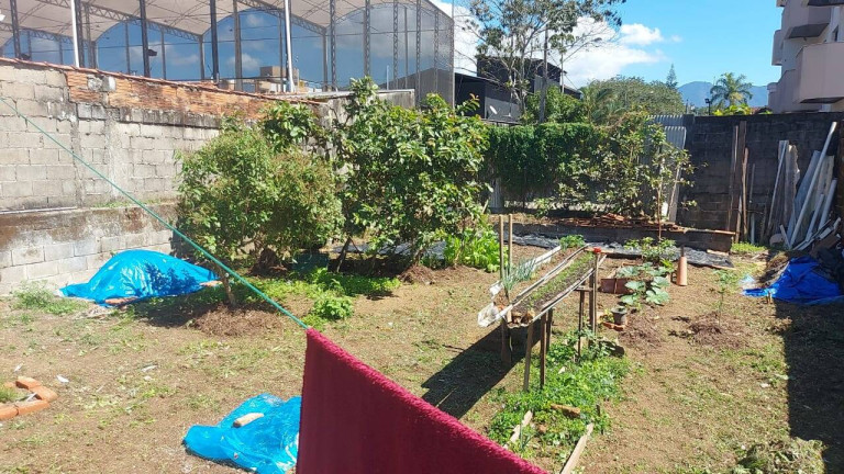 Imagem Casa com 3 Quartos à Venda, 140 m² em Centro - Ubatuba Imagem Casa com 3 Quartos à Venda, 140 m² em Centro - Ubatuba