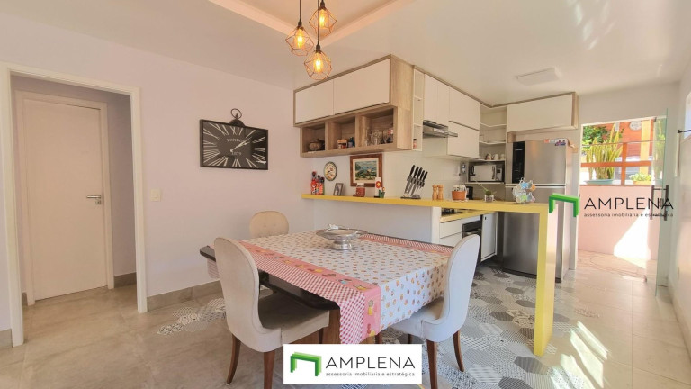 Imagem Casa com 3 Quartos à Venda, 300 m² em Icaraí - Niterói