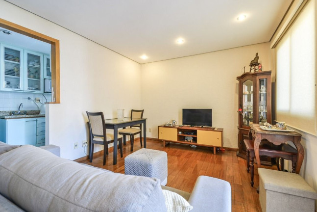 Imagem Imóvel com 2 Quartos à Venda, 64 m² em Moema - São Paulo Imagem Imóvel com 2 Quartos à Venda, 64 m² em Moema - São Paulo