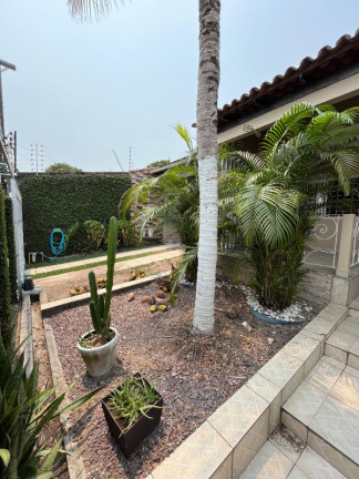Imagem Casa com 3 Quartos à Venda, 264 m² em Aleixo - Manaus Imagem Casa com 3 Quartos à Venda, 264 m² em Aleixo - Manaus