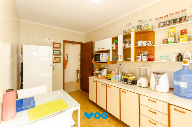 Imagem Imóvel com 3 Quartos à Venda, 127 m² em Petrópolis - Porto Alegre Imagem Imóvel com 3 Quartos à Venda, 127 m² em Petrópolis - Porto Alegre