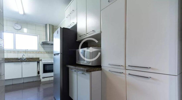 Imagem Apartamento com 4 Quartos à Venda, 240 m² em Moema - São Paulo