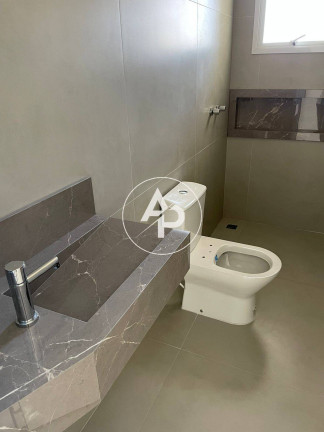 Imagem Sobrado com 3 Quartos à Venda, 99 m² em Oficinas - Ponta Grossa