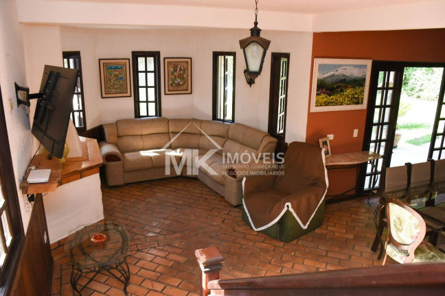 Imagem Casa com 4 Quartos à Venda, 450 m² em Vila Franca - Piraquara Imagem Casa com 4 Quartos à Venda, 450 m² em Vila Franca - Piraquara