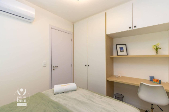 Imagem Apartamento com 1 Quarto à Venda, 24 m² em Centro - Curitiba