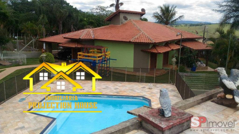 Imagem Casa com 3 Quartos à Venda, 650 m² em Piracaia - Piracaia Imagem Casa com 3 Quartos à Venda, 650 m² em Piracaia - Piracaia