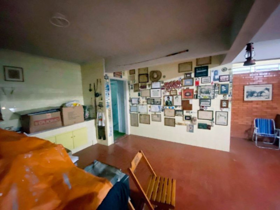 Imagem Casa com 3 Quartos à Venda, 340 m² em Três Figueiras - Porto Alegre Imagem Casa com 3 Quartos à Venda, 340 m² em Três Figueiras - Porto Alegre