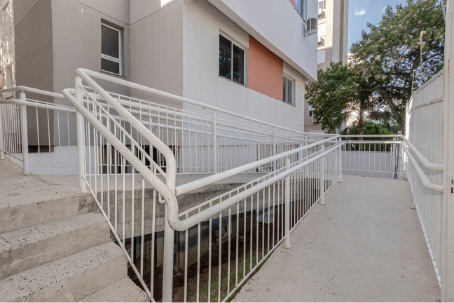 Imagem Imóvel com 2 Quartos à Venda, 43 m² em Tristeza - Porto Alegre Imagem Imóvel com 2 Quartos à Venda, 43 m² em Tristeza - Porto Alegre