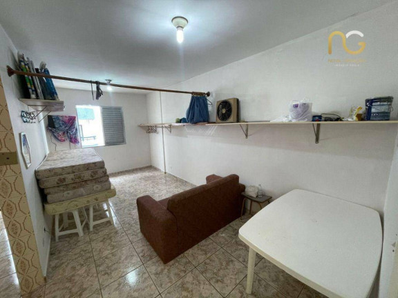 Kitnet com 1 Quarto à Venda, 28 m² em Vila Guilhermina - Praia Grande