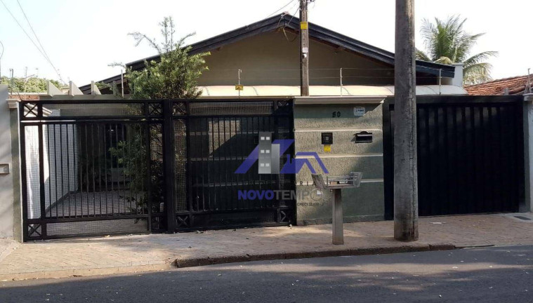 Imagem Casa com 3 Quartos à Venda, 210 m² em Dona Amélia - Araçatuba Imagem Casa com 3 Quartos à Venda, 210 m² em Dona Amélia - Araçatuba
