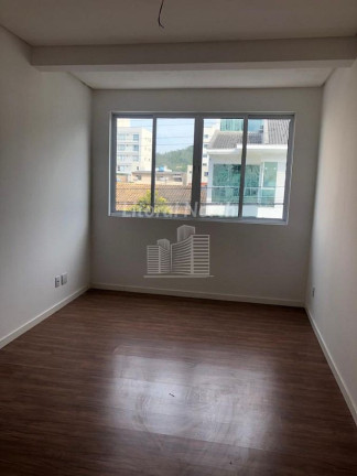 Imagem Sobrado com 3 Quartos à Venda, 230 m² em Nações - Balneário Camboriú Imagem Sobrado com 3 Quartos à Venda, 230 m² em Nações - Balneário Camboriú