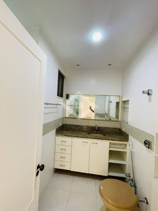 Imagem Cobertura com 5 Quartos à Venda, 250 m² em Copacabana - Rio De Janeiro Imagem Cobertura com 5 Quartos à Venda, 250 m² em Copacabana - Rio De Janeiro