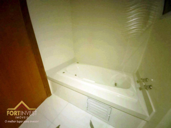 Imagem Imóvel com 3 Quartos à Venda, 150 m² em Canto Do Forte - Praia Grande Imagem Imóvel com 3 Quartos à Venda, 150 m² em Canto Do Forte - Praia Grande