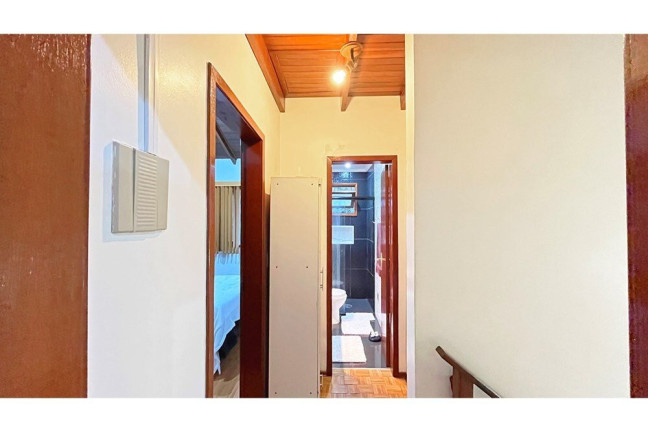 Imagem Casa com 3 Quartos à Venda, 97 m² em Tristeza - Porto Alegre Imagem Casa com 3 Quartos à Venda, 97 m² em Tristeza - Porto Alegre