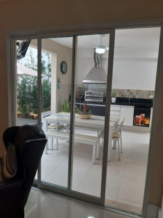 Casa com 3 Quartos à Venda, 150 m² em Tamboré - Santana De Parnaíba