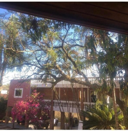 Imagem Imóvel com 4 Quartos à Venda, 1.342 m² em Centro - Araçoiaba Da Serra