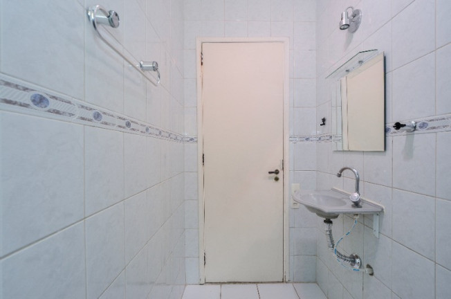 Imagem Casa com 3 Quartos à Venda, 228 m² em Jardim Monte Alegre - São Paulo Imagem Casa com 3 Quartos à Venda, 228 m² em Jardim Monte Alegre - São Paulo