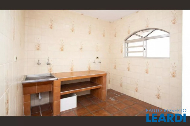 Imagem Casa com 3 Quartos à Venda, 343 m² em Campestre - Santo André Imagem Casa com 3 Quartos à Venda, 343 m² em Campestre - Santo André
