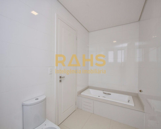Imagem Apartamento com 4 Quartos à Venda, 252 m² em Centro - Joinville Imagem Apartamento com 4 Quartos à Venda, 252 m² em Centro - Joinville
