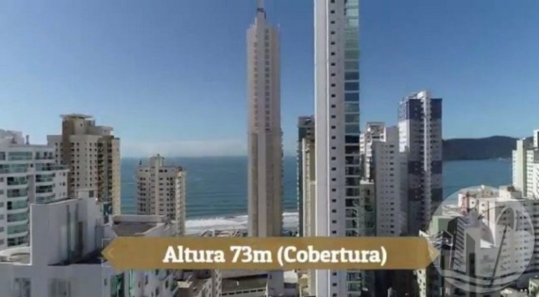 Apartamento à Venda, 143 m² em Centro - Balneário Camboriú