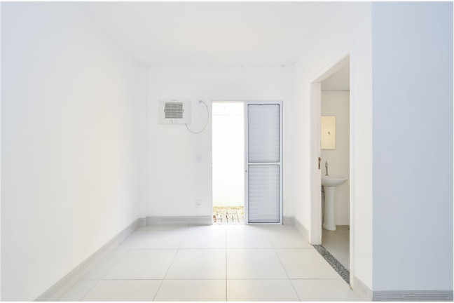 Imagem Imóvel com 1 Quarto à Venda, em Vila Santa Catarina - São Paulo Imagem Imóvel com 1 Quarto à Venda, em Vila Santa Catarina - São Paulo