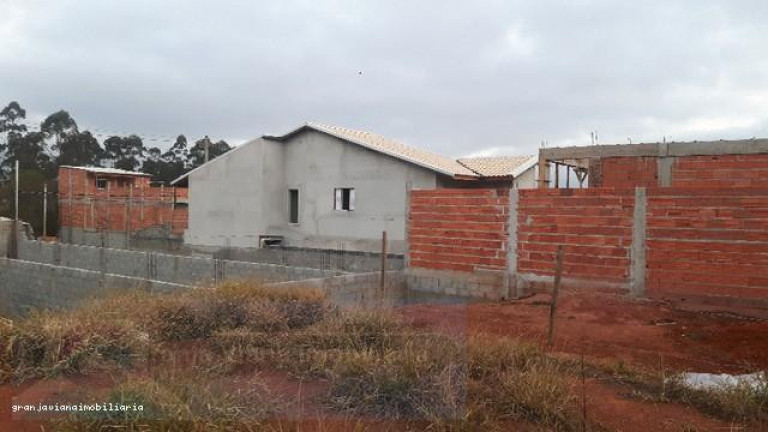 Imagem Casa à Venda, em Bairro Dos Pereiras - Cotia Imagem Casa à Venda, em Bairro Dos Pereiras - Cotia