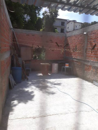 Imagem Casa com 2 Quartos à Venda, 187 m² em Vila Santa Terezinha - Carapicuíba