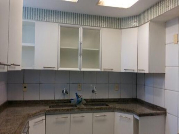 Imagem Imóvel com 4 Quartos à Venda, 352 m² em Meireles - Fortaleza Imagem Imóvel com 4 Quartos à Venda, 352 m² em Meireles - Fortaleza