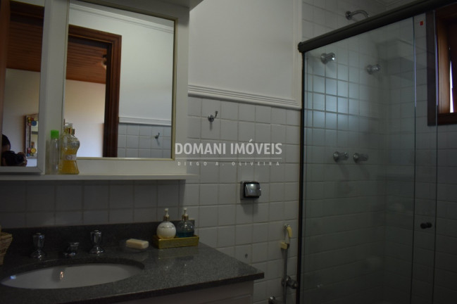 Imagem Imóvel com 1 Quarto à Venda, 60 m² em Região Do Alto Do Capivari - Campos Do Jordão Imagem Imóvel com 1 Quarto à Venda, 60 m² em Região Do Alto Do Capivari - Campos Do Jordão