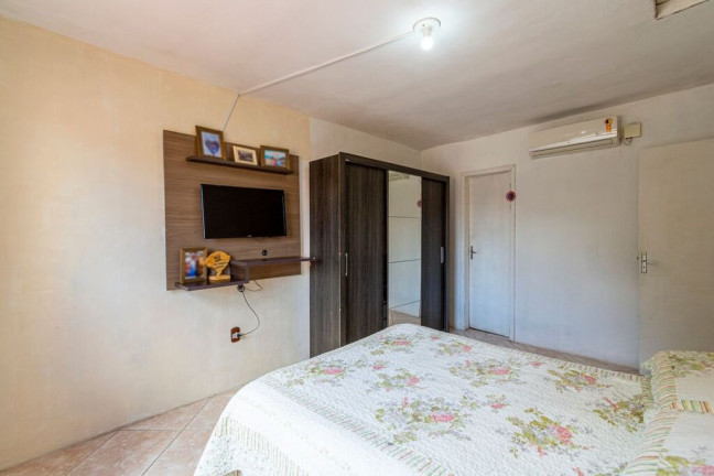 Imagem Casa com 4 Quartos à Venda, 165 m² em Igara - Canoas Imagem Casa com 4 Quartos à Venda, 165 m² em Igara - Canoas