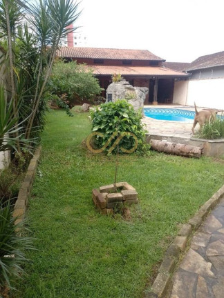 Imagem Casa com 3 Quartos à Venda, 137 m² em Canto Do Forte - Praia Grande Imagem Casa com 3 Quartos à Venda, 137 m² em Canto Do Forte - Praia Grande