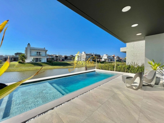 Imagem Casa de Condomínio com 4 Quartos à Venda, 320 m² em Capão Ilhas Resort - Capão Da Canoa Imagem Casa de Condomínio com 4 Quartos à Venda, 320 m² em Capão Ilhas Resort - Capão Da Canoa